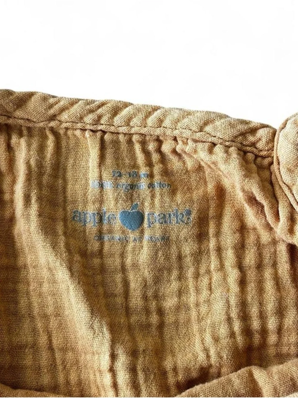 Apple Park lightweight tan